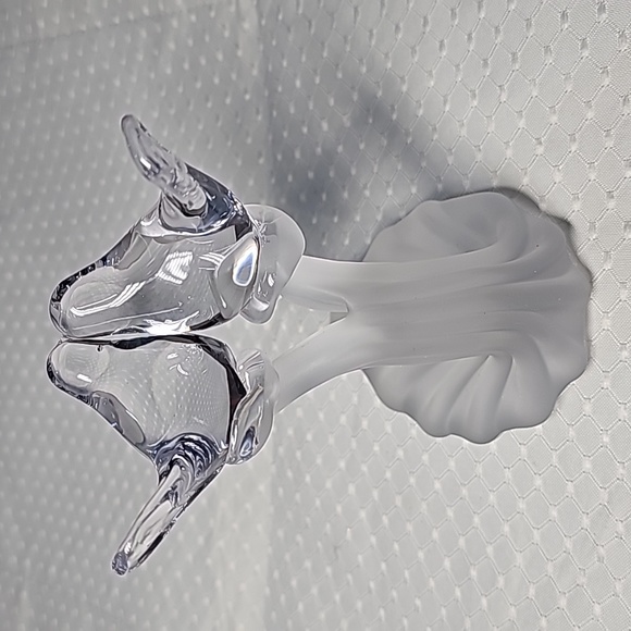 Crystal Glass Kissing Birds Sculpture - Picture 5 of 6